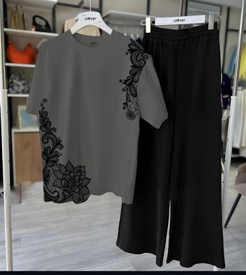 New FLOWER  Printed Half Sleeves Shirt And Printed Trouser Night Wear